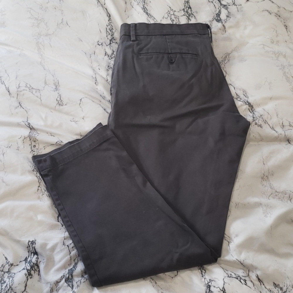 Banana Republic performance chinos
